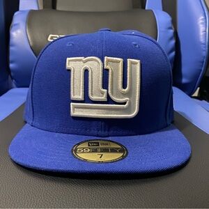 New York Giants Size 7 New Era Fitted Hat